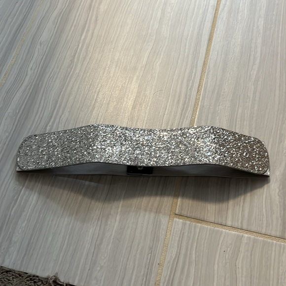 Elastic sequin waistband. - Picture 5 of 5